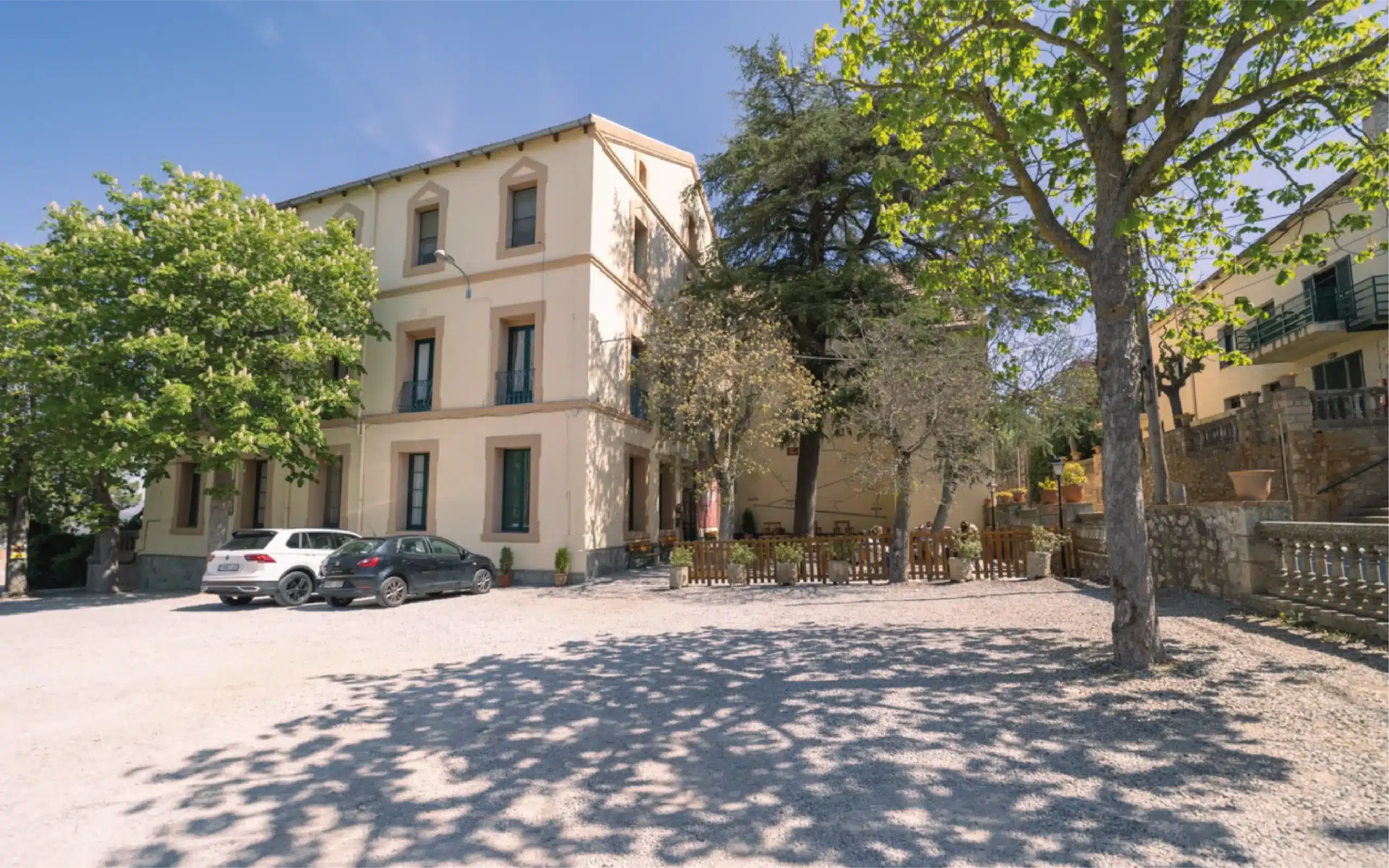 entrada de l'hotel villa engracia