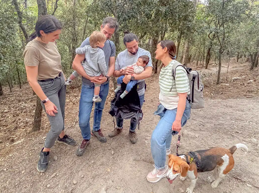 visitar en familia el bosc pintat de poblet a castellfollit
